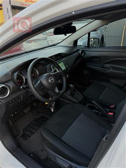 نيسان فيرسا